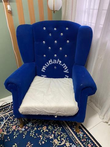 wing chair biru