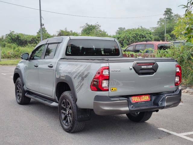 2022 Toyota Hilux 2.8 ROGUE (A)(1+1 YEAR WARRANTY) - 5