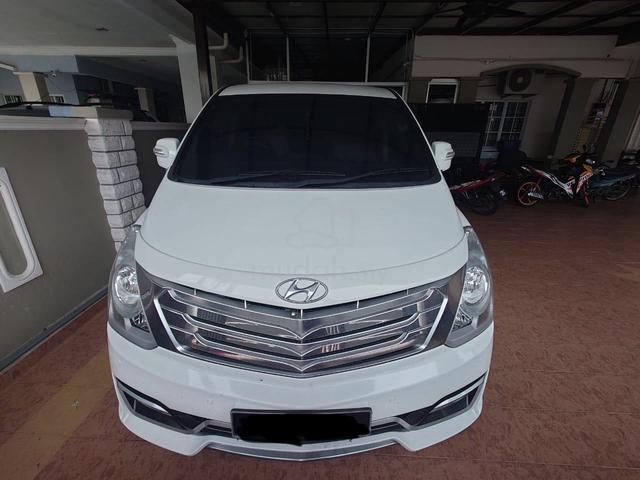 2015 Hyundai GRAND STAREX 2.5 ROYALE DELUXE - 3