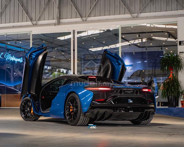 2023 Mclaren ARTURA 3.0 COUPE (A) - 2