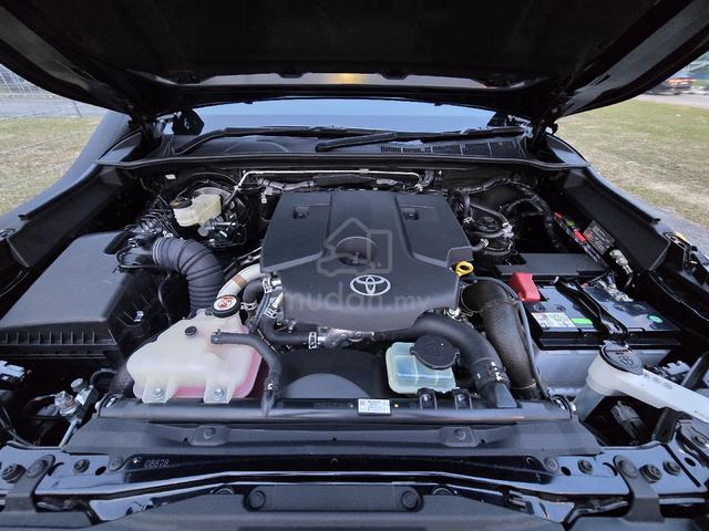 2025 Toyota HILUX 2.8 GR SPORT MY23 AN120 (A) - 5
