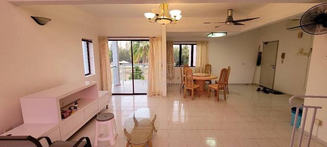 Golden Coast Condominium 1