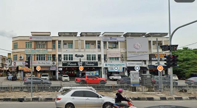 3 Storey Shoplot nearby Jalan Ong Yi How For Sale 1