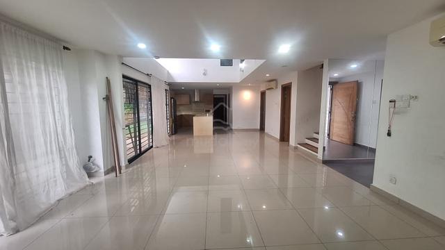 3 Storey Corner Terrace House at Damansara Height 1