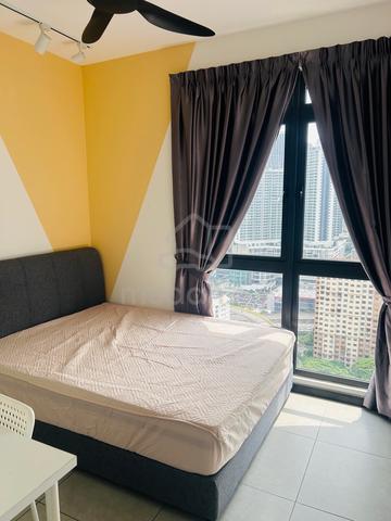 Neu suite room for rent 1