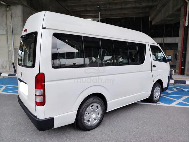 2010 Toyota Hiace 2.7 (M) Window Van High Roof - 3