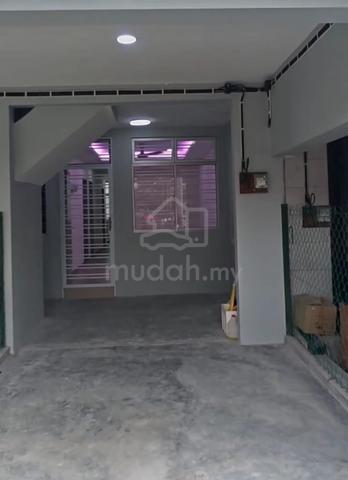 Townhouse Dato Onn Near CIQ JB Town 3 Bedroom 1