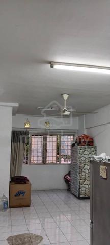 Meranti Apartment (Subang Mewah) 1