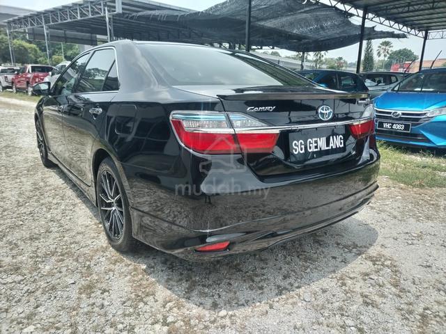 2015 Toyota Camry 2.5 Hybrid , ONE Owner only - 2
