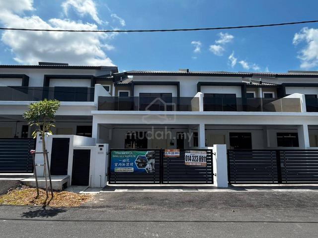 MELAKA  Ayer Molek  HOT Area 2-Storey Terrace NEW 1