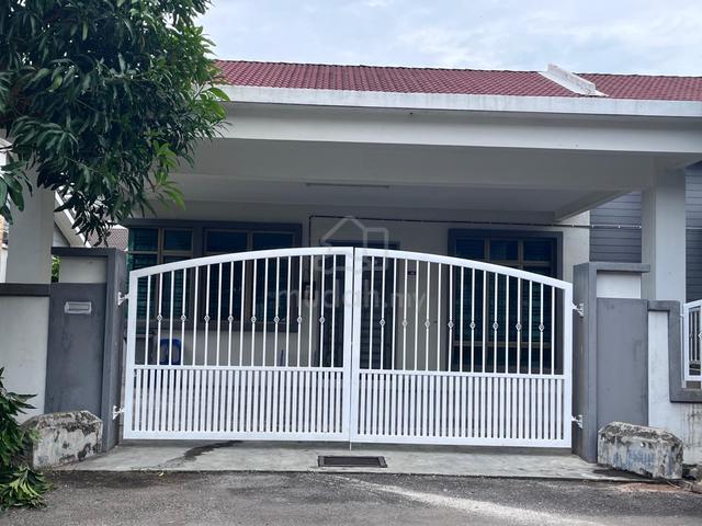 Taman tanjung minyak perdana 1