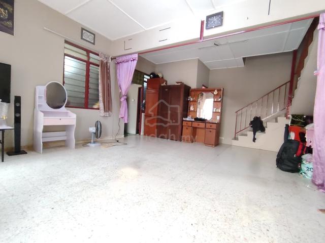 Taman Jujur Sikamat Seremban (2 storey house) 3bed 2bath-near desa rhu 1