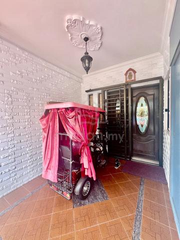 TownHouse Kulai nego full Renovation 1