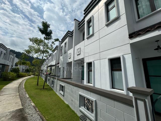 [22x75] 2 Storey Link Villa Azula Setia Eco Templer , Morden Design 2