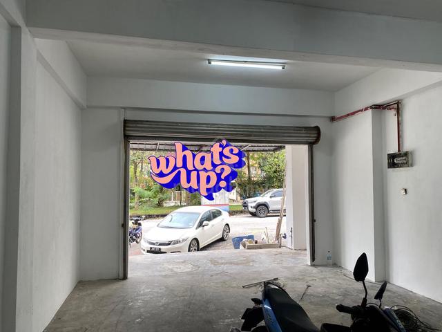 Shop lot ground floor fasa 2 puncak alam naluri sukma near 7/11 1