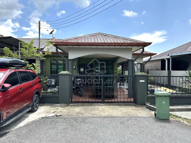 CORNER, Teres Setingkat, MATANG JAYA 1
