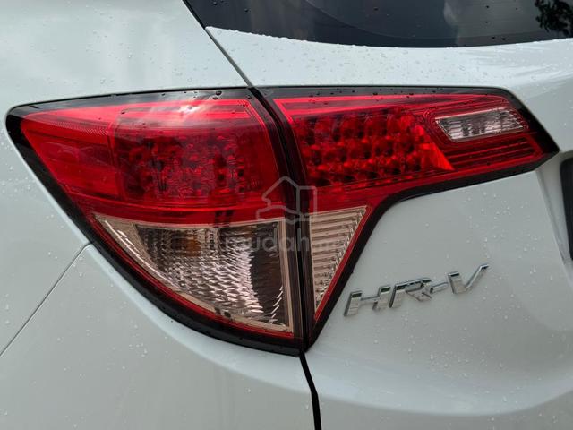 2017 Honda HR-V 1.8 V (A) LOW MILEAGE NICE CAR - 5