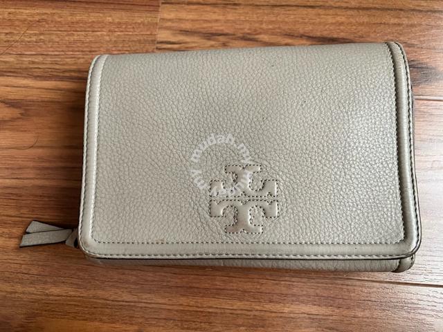Tory Burch Grey Leather Crossbody Bag - Bags & Wallets for sale in Cheras,  Kuala Lumpur