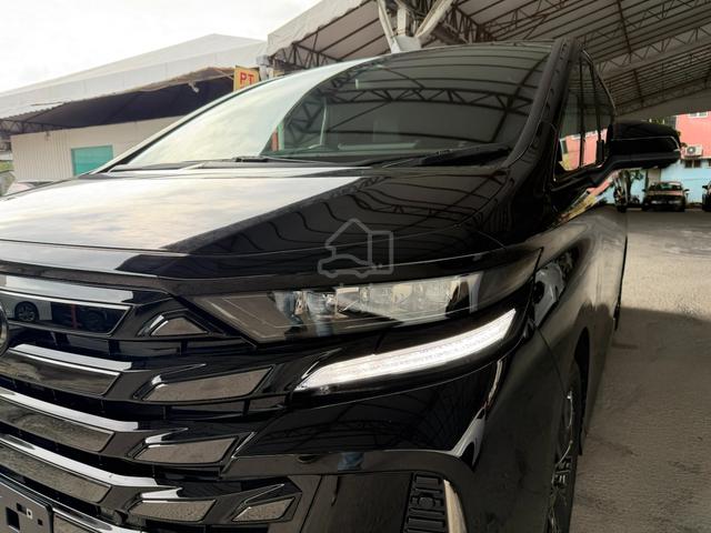 2023 Toyota VELLFIRE 2.4 Z PREMIER BLACK INTERIOR - 3