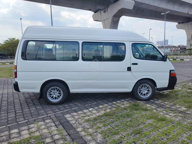 2005 Toyota HIACE 3.0 (M) Window Van 14 Seat - 4