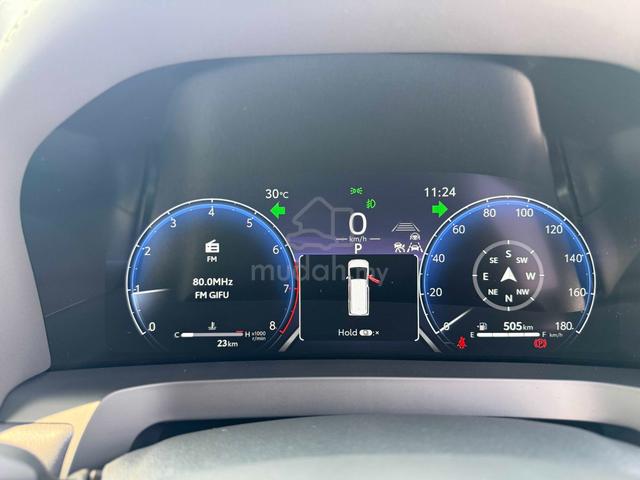 2025 TOYOTA Alphard Z FULLY LOADED & 7 KM ONLY !! - 5