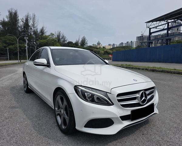2016 Mercedes Benz C200 AVANTGARDE (CKD) 2.0 W205 - 1