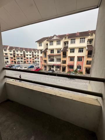 Summer Park Townhouse @ Seri Alam 1