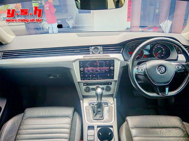 2018 Volkswagen PASSAT 1.8 TSI COMFORTLINE (CKD) - 2