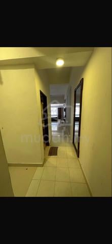 Api-Api Apartment 1