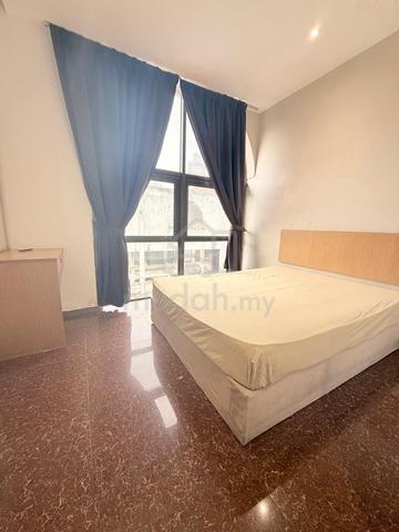 Shamelin Perkasa Master Room with Attached Bathroom 1