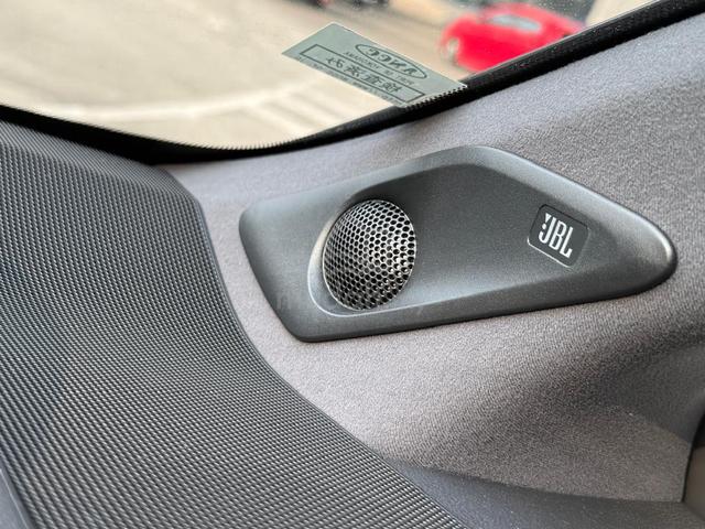 Black Interior/ JBL/ Toyota VELLFIRE 2.4 Z PREMIER - 2