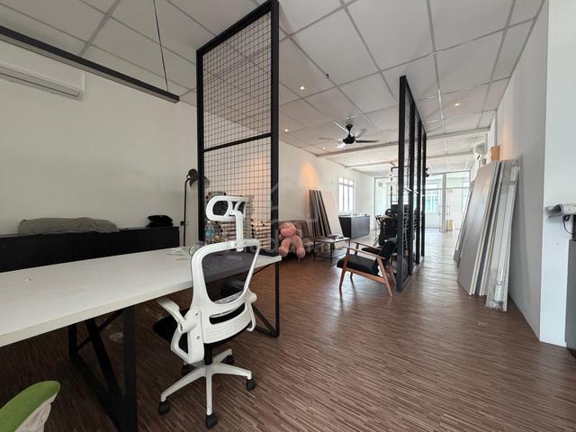 Setia Tropika Fully Renovated Office / Shop For Rent 1