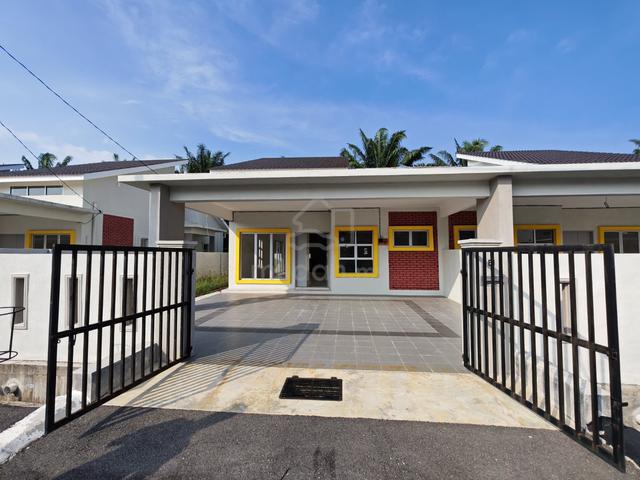 Freehold, Rumah Semi D di Auer Tawar Perak 1