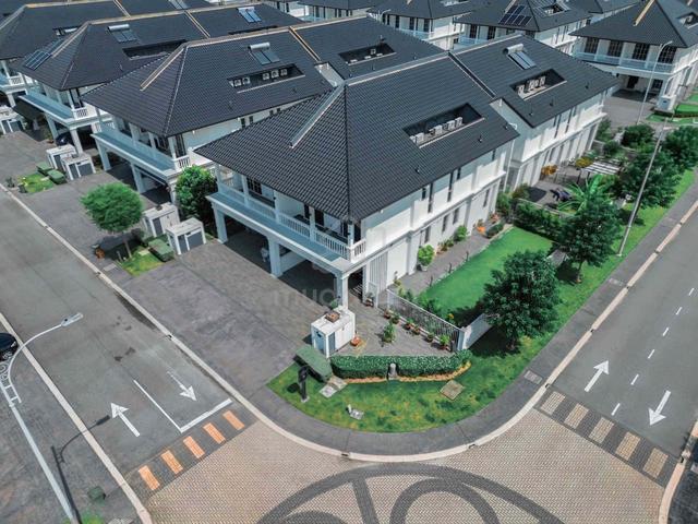 CORNER ‼️ 2 Storey Semi D House Stoneridge Eco Majestic Semenyih 1
