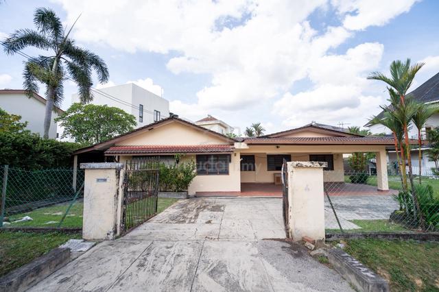 CHEAPEST! Single Storey Bungalow, SS1, Kampung Tunku, Petaling Jaya 1