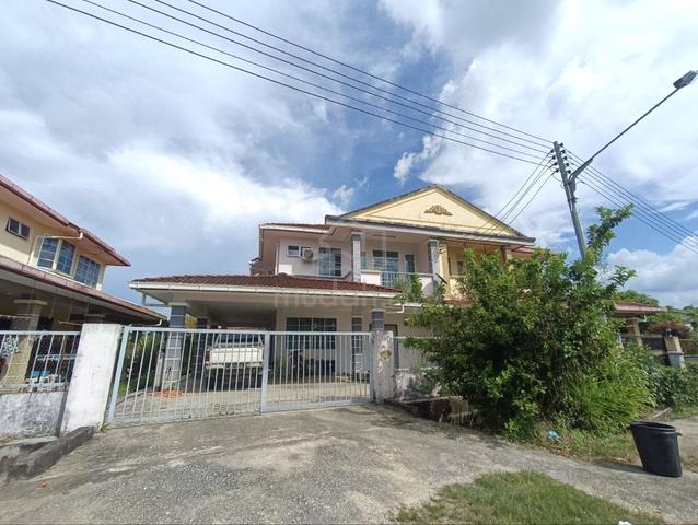 SEMI D, Double Storey, DESA INDAH 1
