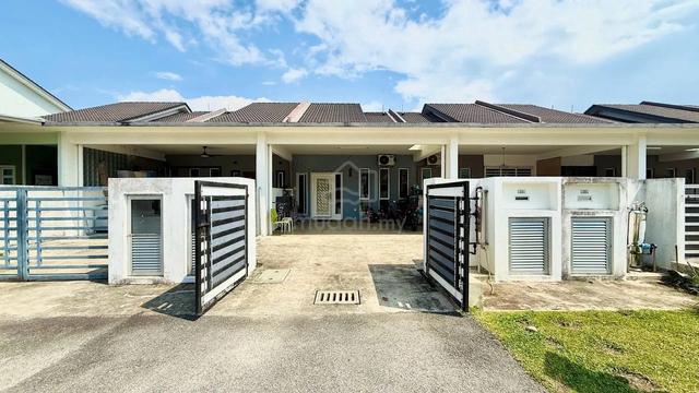 Single Storey Terrace Taman Semarang Intan, Jende 1