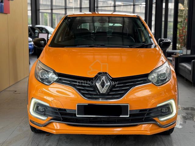 2019 Renault CAPTUR 1.2 TCe (A) Hatchback - 4