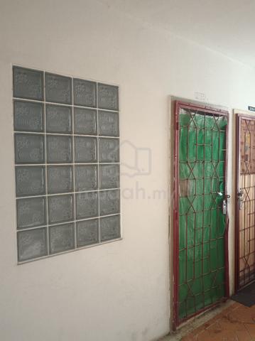 Apartmen Country Height Bukit Padang 1