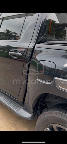 2023 Toyota HILUX 2.8 ROGUE (A) - 5