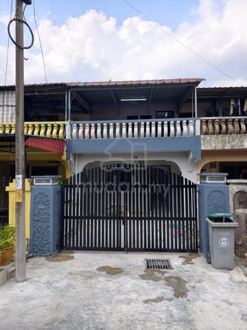 {RUMAH RENOVATED}(RUMAH FAMILY AREA)Jalan Cenderai 15, Taman Megah Ria 1