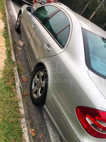 2005 Mercedes Benz E-CLASS 2.6 240 AVANTGARDE - 4
