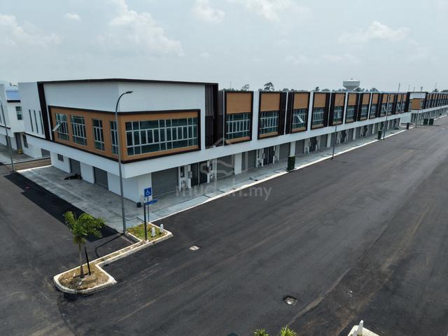 Scientex Jenjarom new 2 sty shop lot 2 adjoining unit Rent Banting 1