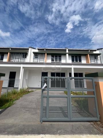 2-Storey Link House, Alura@Bandar Bukit Raja, Klang, Selangor. Murah 1