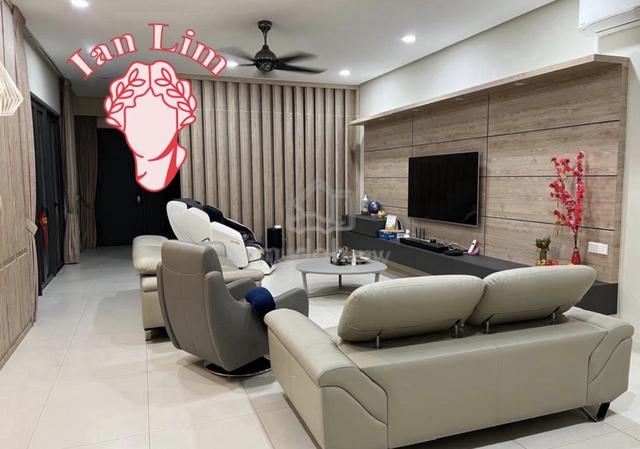 3 STOREY TERRACE Vilaris Courtyard PANTAI JERJAK Landed Gated Guarded 1