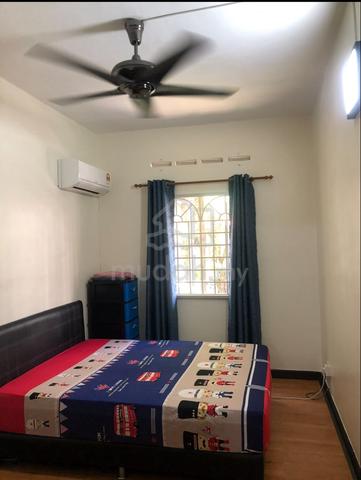 USJ Goodyear Court 10 Middle Room 1