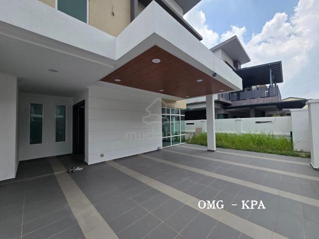 Canary Garden Bandar Bestari Klang Renovated Double Storey Semi D 1