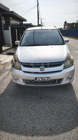 2004 Honda STREAM 2.0 iV FACELIFT (A) - 1