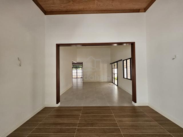 Ultimate Luxury Legenda Heights – 2.5 Storey Bungalow for Sale 1