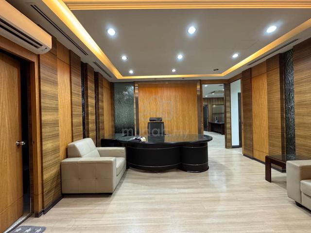 Fully furnish renovated 1730sqft Uoa office jalan pinang near klcc 1